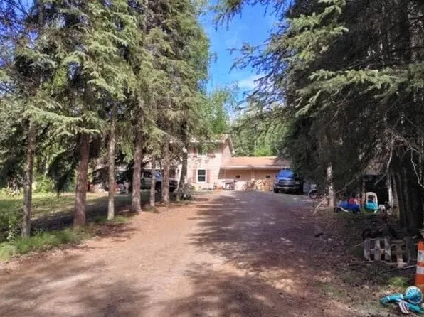 2016 Weston Dr, Fairbanks, AK 99709