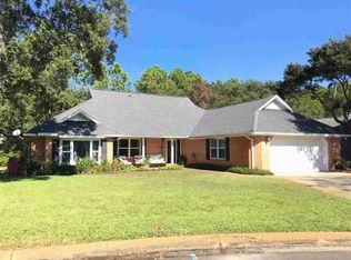 4182 Eastview Pl, Gulf Breeze, FL 32563