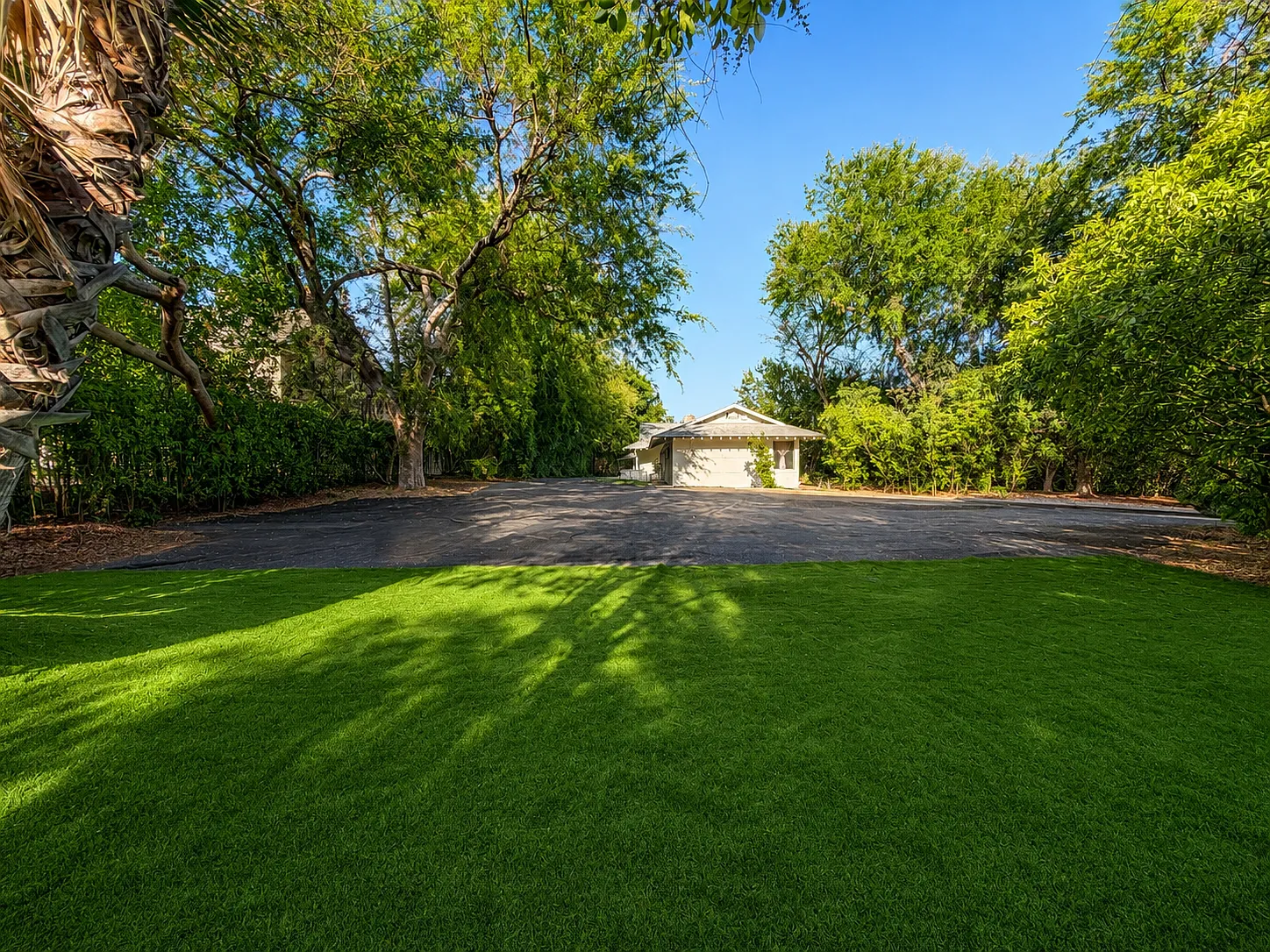 5 bed, 4200 sqft, $7,500 — Photo 3