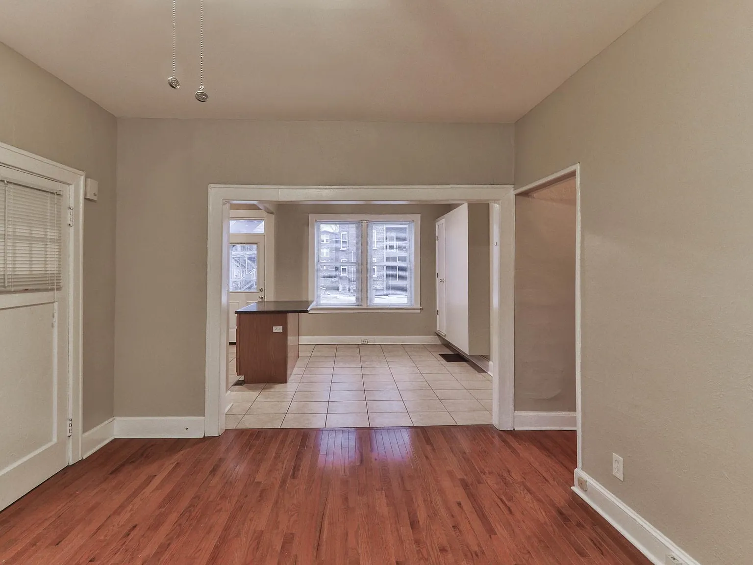 3 bed, 1450 sqft, $1,795 — Photo 3