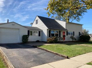 61 Coolidge Ave, Carteret, NJ