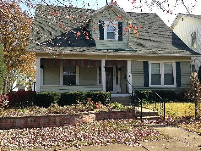 222 Fort St photo 1