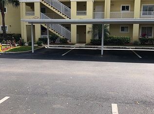 8214 Key Royal Cir APT 115, Naples, FL 34119