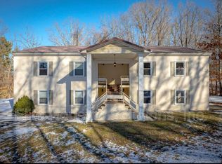 282 Blue Sky Dr APT 3, Wytheville, VA 24382