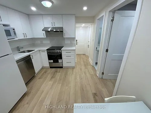 167 Churchill Ave #BASEMENT Photo 1