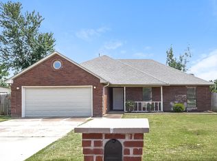 10873 E Ridge Dr, Olive Branch, MS 38654
