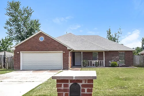 10873 E Ridge Dr Photo 1