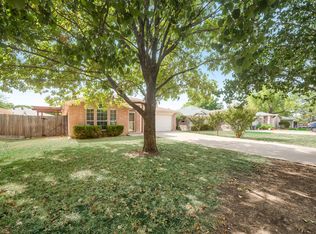 7913 Buttonwood Dr, Fort Worth, TX 76137