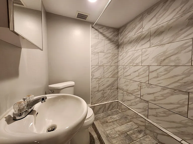 3114 W Gordon St — Photo 10
