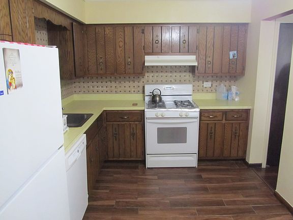 5th image of 17630 71st Ct APT 2S