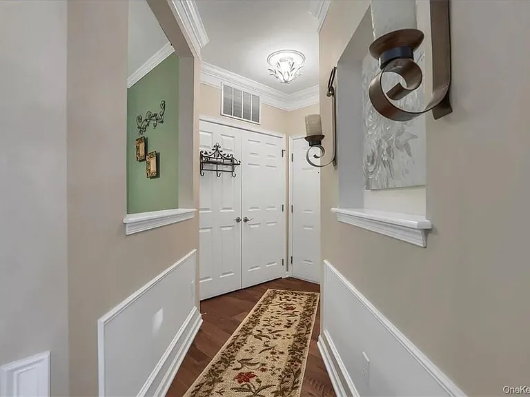 2814 Bennington Dr — Photo 21