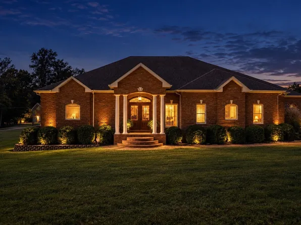 1275 Heather Way, Estill Springs, TN 37330