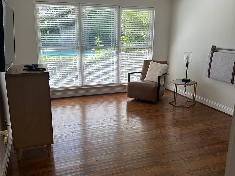 11333 Strait Ln — Photo 18