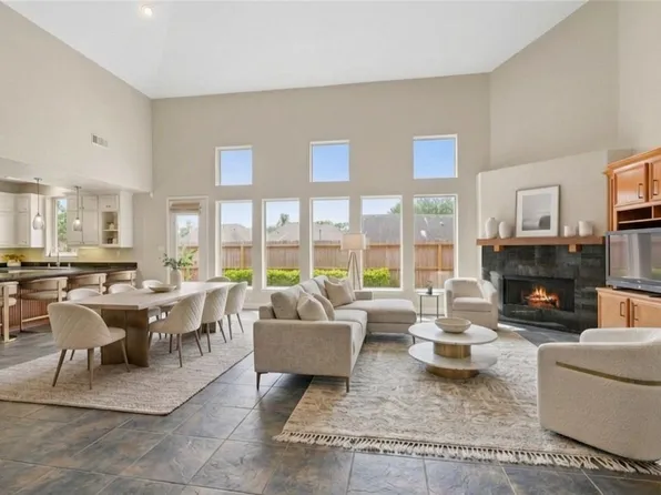 412 Live Oak Ln, Friendswood, TX 77546