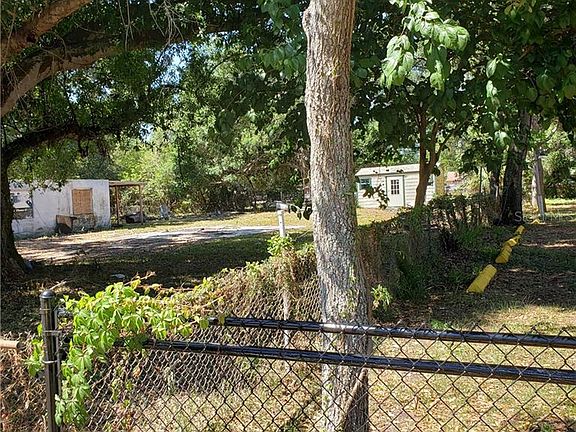 4th image of 2916 Carioca Ct