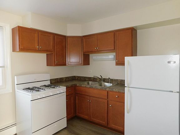 4th image of 1519 Howard St #3H