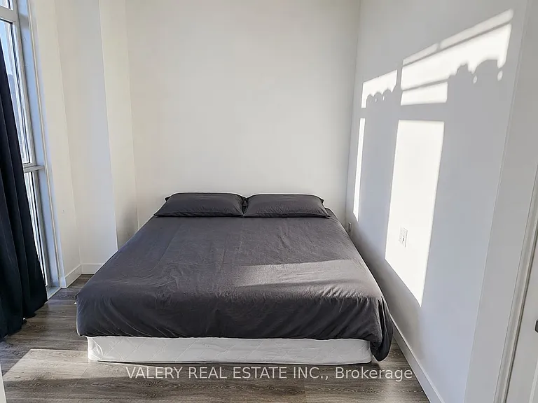 60 Frederick St #809 — Photo 6