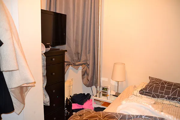 Rented by Oak Tree LLC | media 42