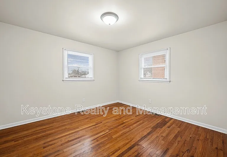 109 Holley Dr #B — Photo 8