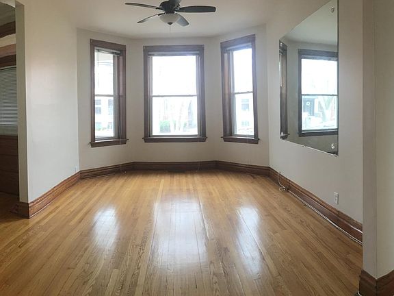 Living room (panoramic)