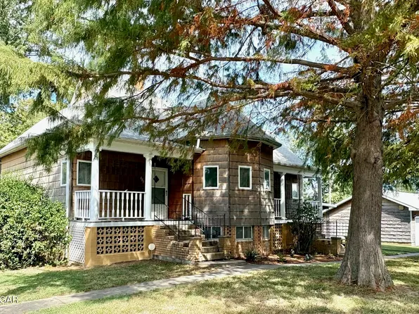 500 E 7th St, Lamar, MO 64759