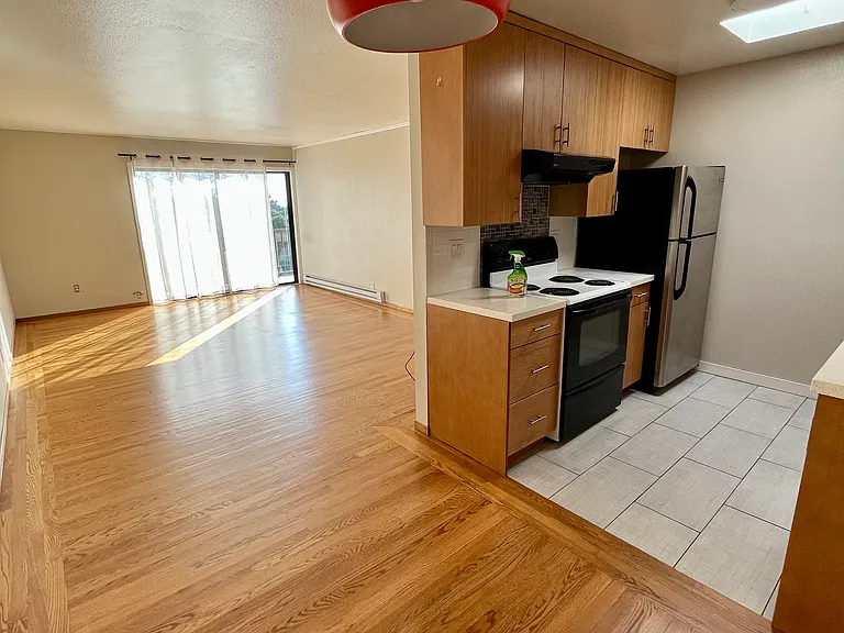 5179 Diamond Heights Blvd — Photo 9