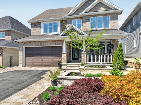 707 Mashkig Ave, Ottawa, ON K4A 0Y7