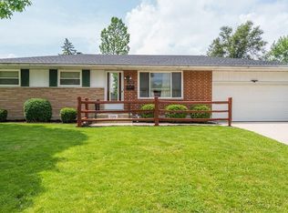 1029 Heathwood Dr, Englewood, OH