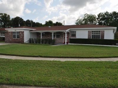 2301 61st Ln N, Saint Petersburg, FL, 33710