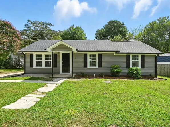 414 N Cypress St, Wendell, NC 27591