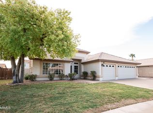 810 N Criss St, Chandler, AZ 85226