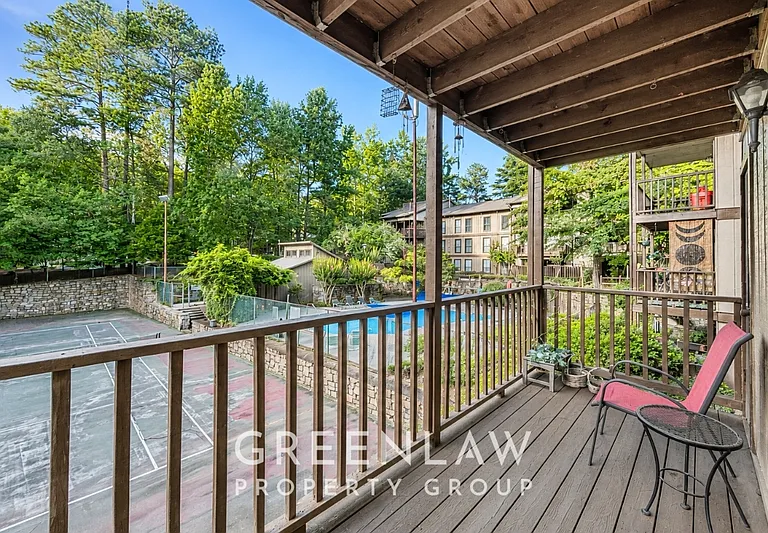 3885 Cedar Cir — Photo 16