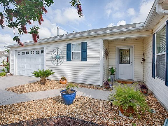 2nd image of 453 Valverda Dr