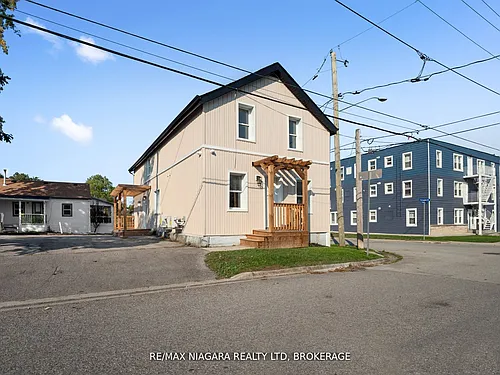 132 Waterloo St #3 Photo 1