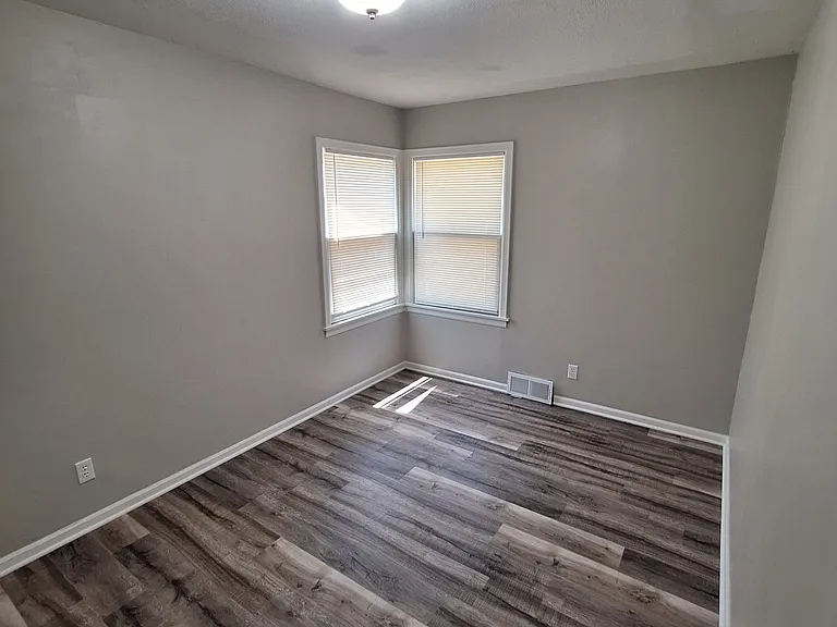 1731 S Green Acres Dr — Photo 12