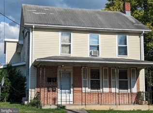 709 N High St, Martinsburg, WV 25404