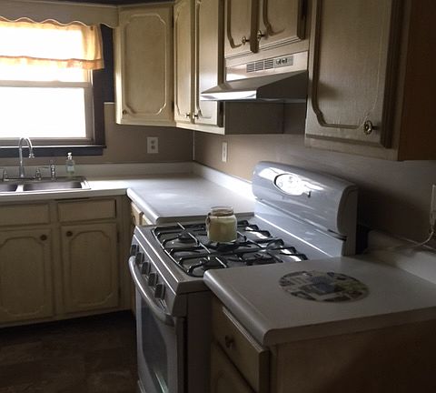 5th image of 820 Gorley St