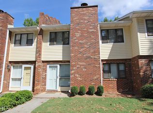 2695 Twigg Cir, Marietta, GA 30067
