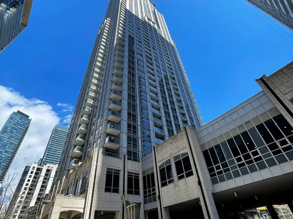 763 Bay St, Toronto, ON
