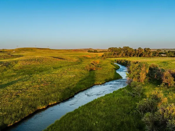 231 Rock Creek Rd, Buffalo, WY 82834