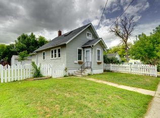 519 15th St S, Fargo, ND 58103