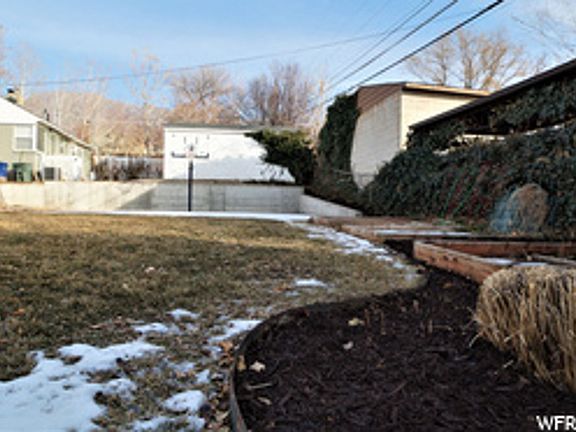 5th image of 2548 E Commonwealth Ave