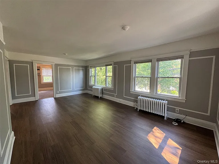 37 Ingraham Ln — Photo 3