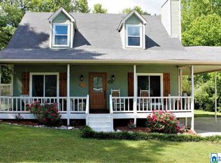 212 Dolphin Cir, Alabaster, AL 35007