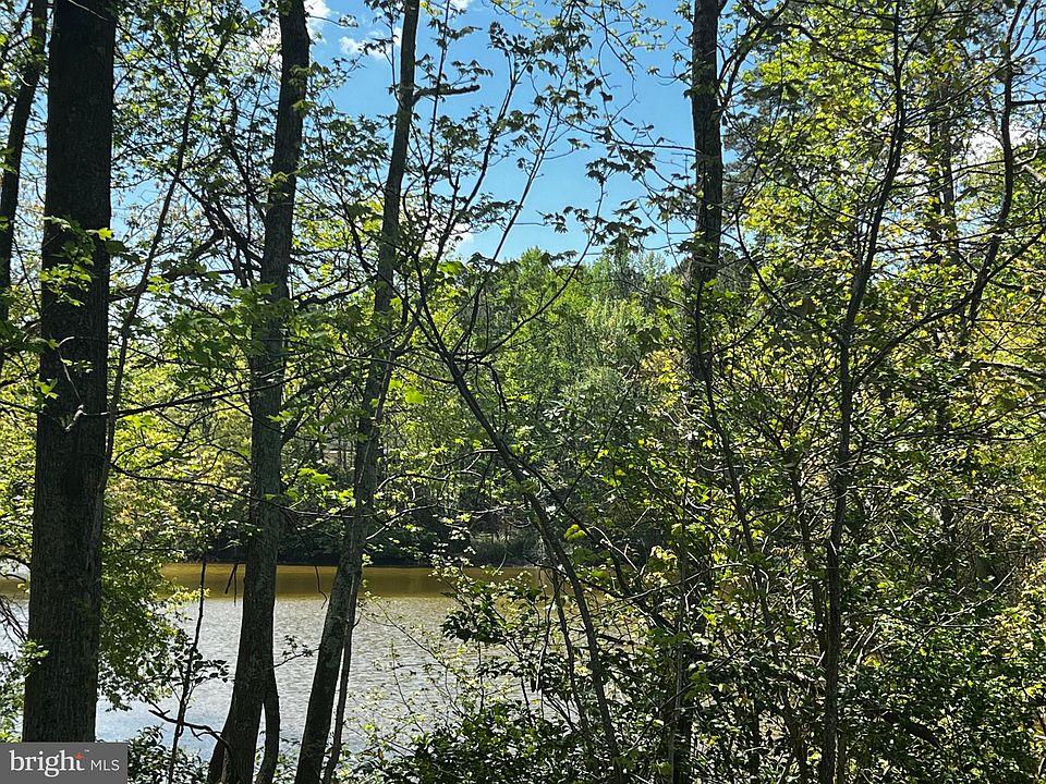 12978 Lake Ln, Lusby, MD 20657 Zillow