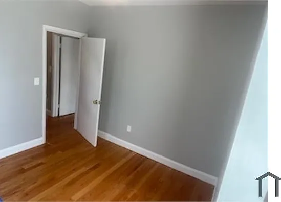 20 Clifford St #3 — Photo 5