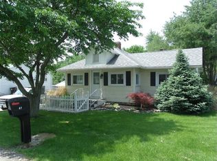 67 Carlisle Ave, Springfield, OH 45504