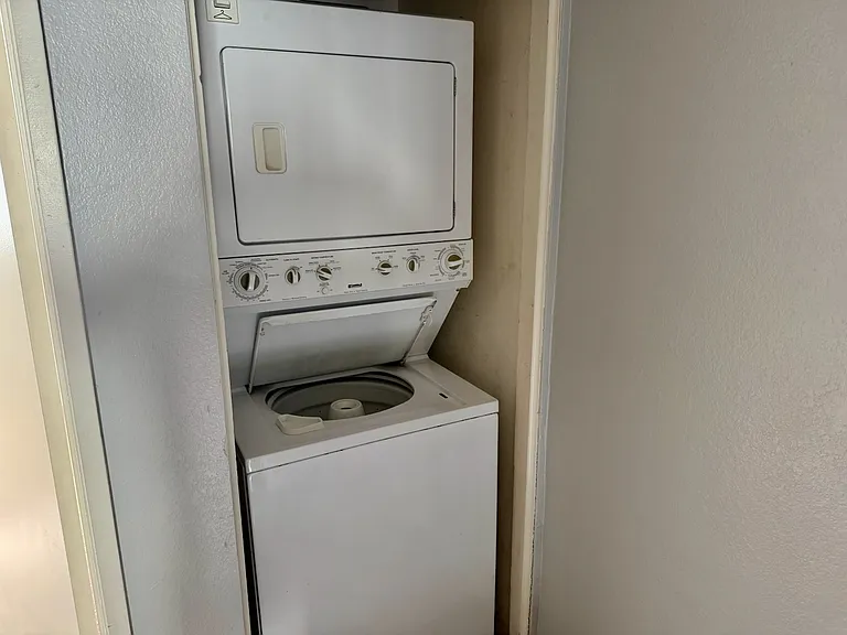 1934 Missouri St #5 — Photo 11