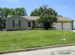 4962 N Lawn Ave, Kansas City, MO 64119