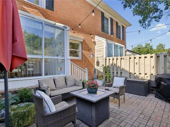 76 Mount Vernon Cir, Sandy Springs, GA 30338